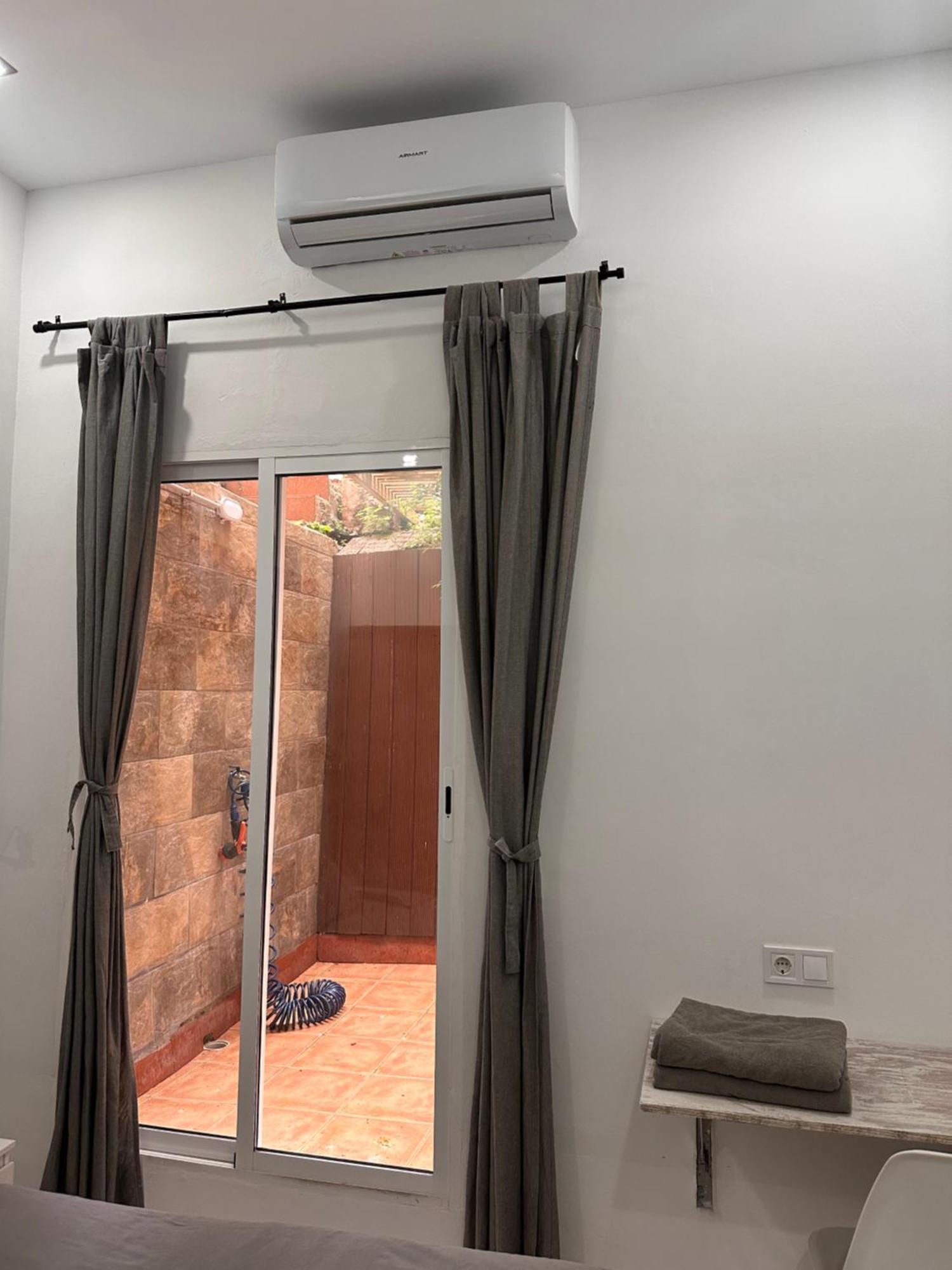 Apartamento En Planta Baja Cerca De La Playa En Badalona Exteriér fotografie