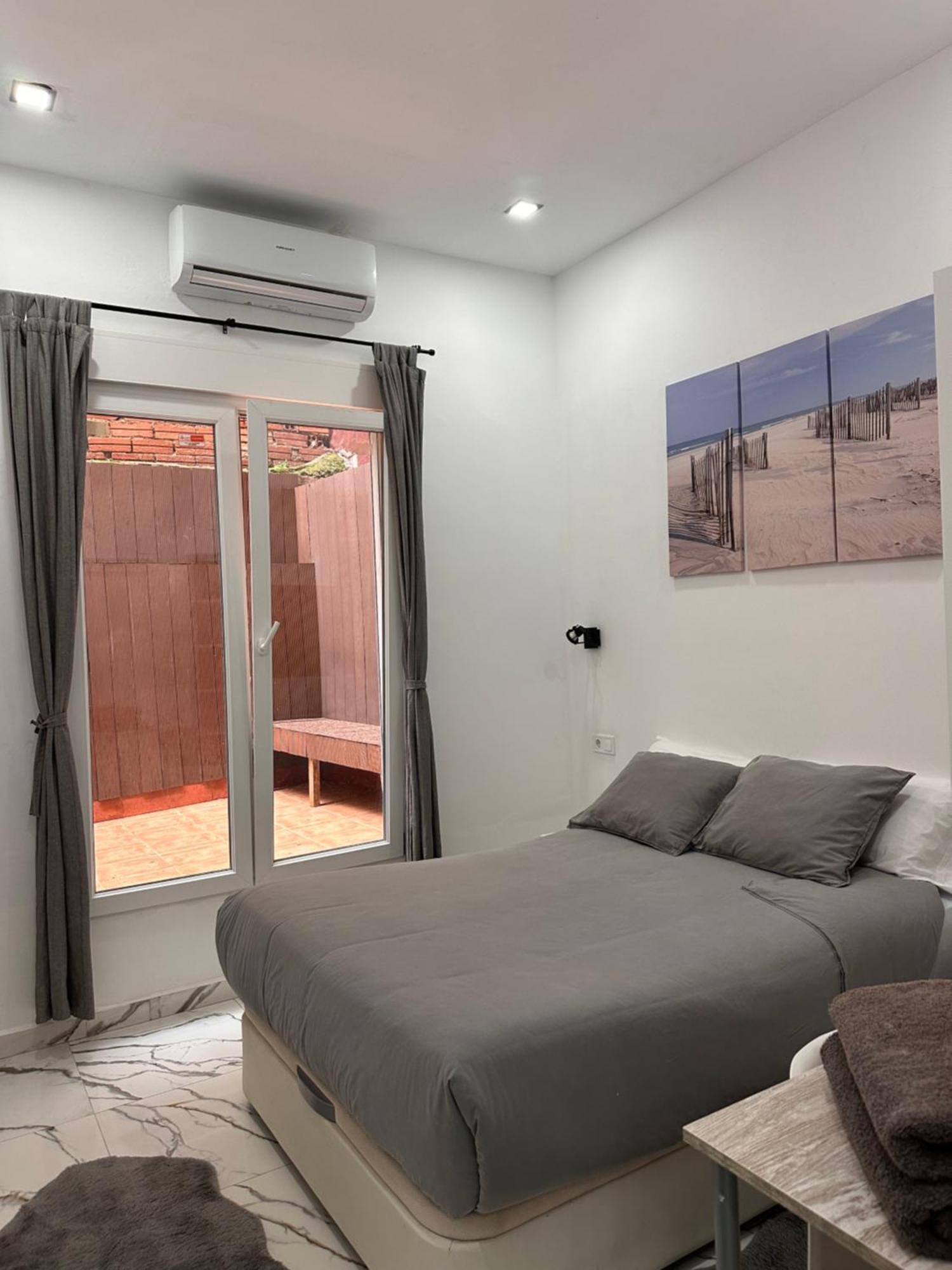Apartamento En Planta Baja Cerca De La Playa En Badalona Exteriér fotografie