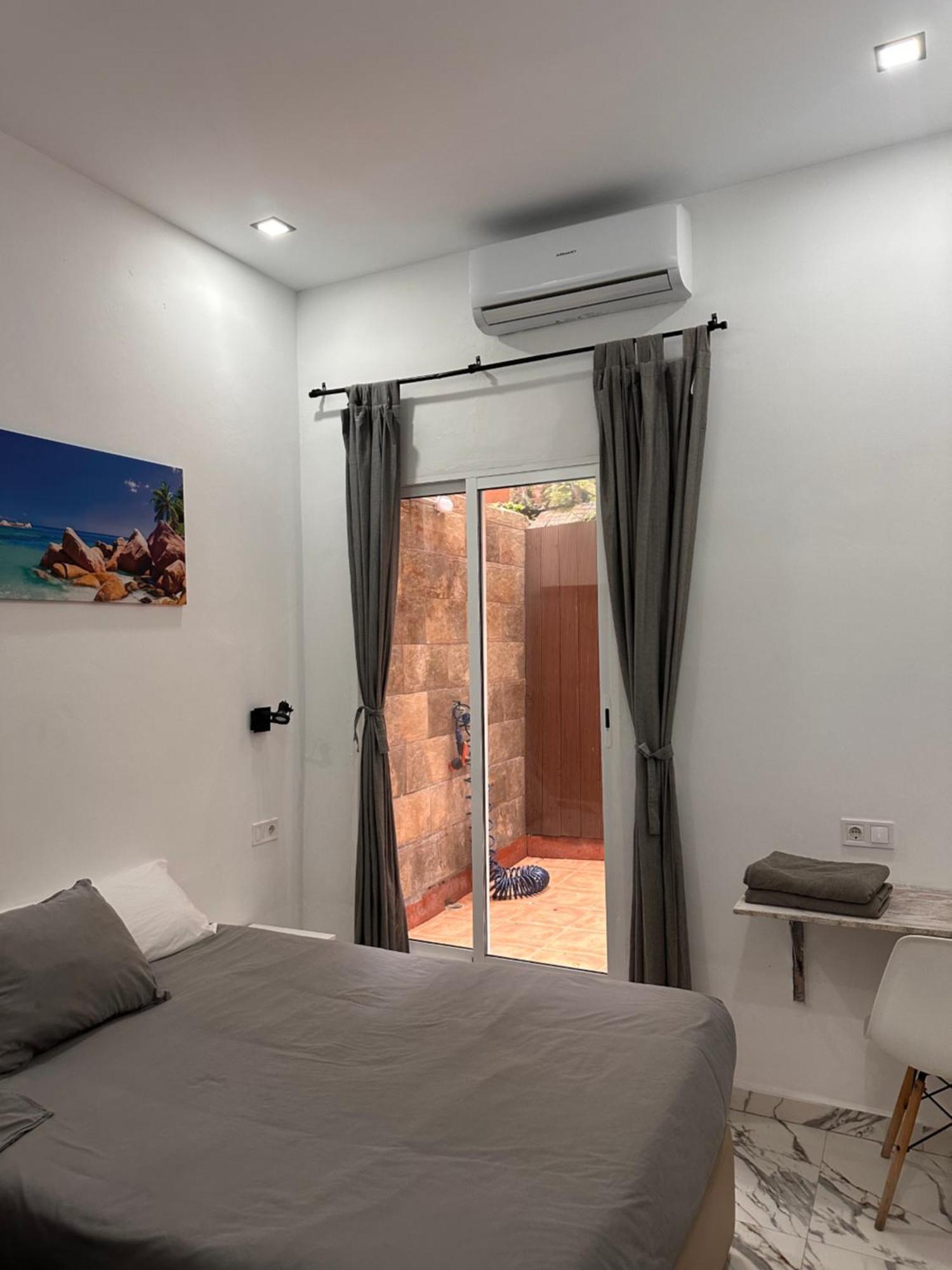 Apartamento En Planta Baja Cerca De La Playa En Badalona Exteriér fotografie